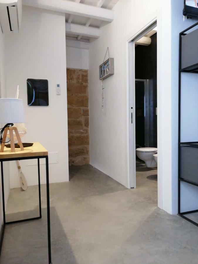 B&B Sea Salt แตร์ราซีนี ภายนอก รูปภาพ