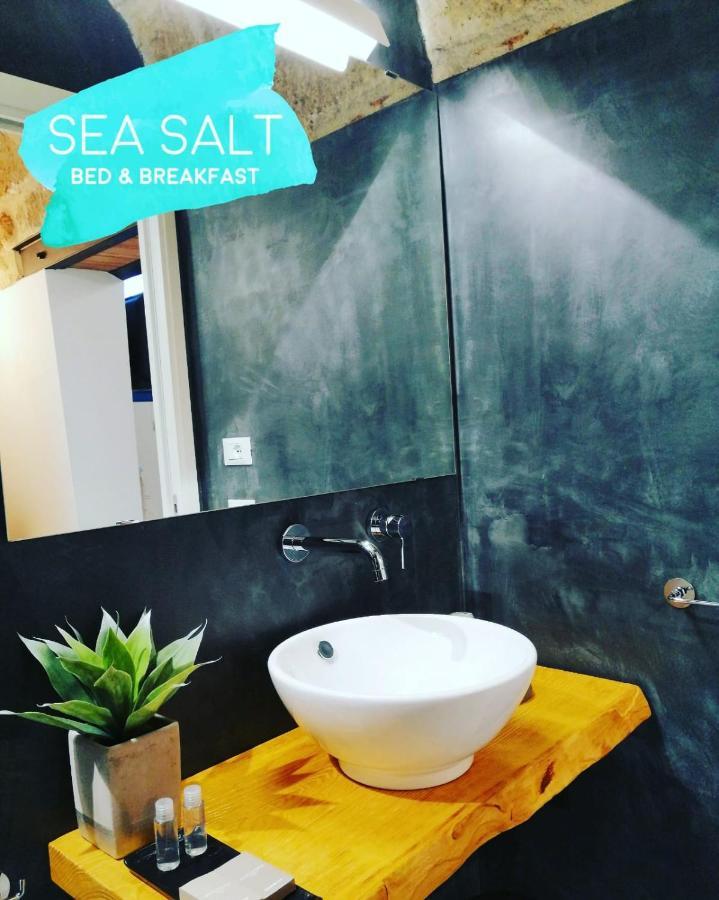 B&B Sea Salt แตร์ราซีนี ภายนอก รูปภาพ