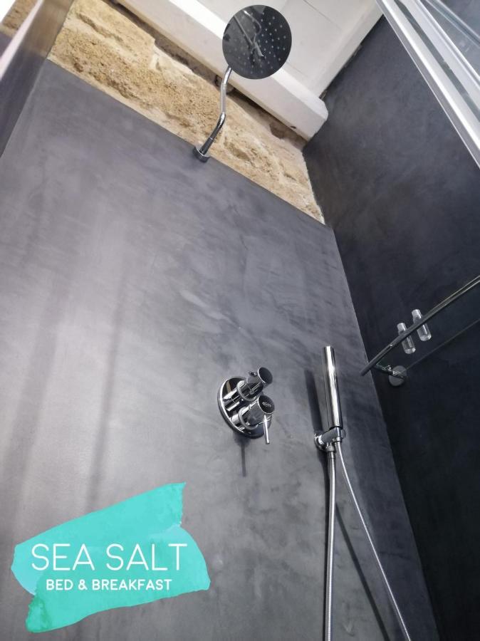 B&B Sea Salt แตร์ราซีนี ภายนอก รูปภาพ